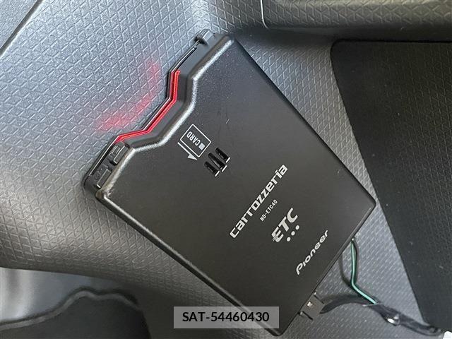 Daihatsu TANTO 2022-06 8355720-17