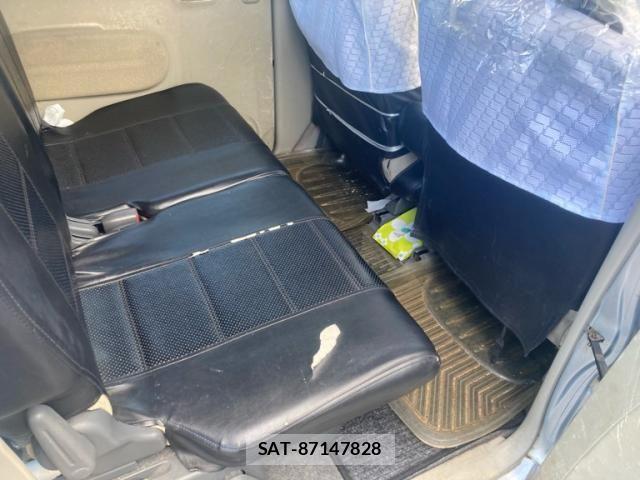 Daihatsu TANTO 2004-02 8355728-20