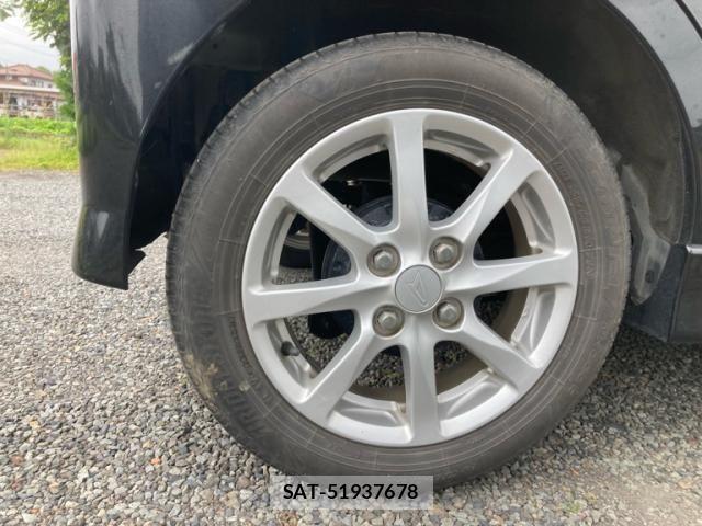Daihatsu TANTO 2012-05 8355726-4