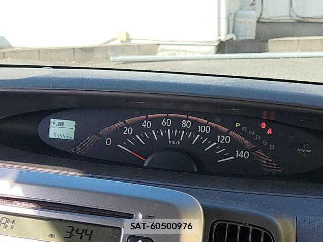 Daihatsu TANTO 2013-07 8355727-28