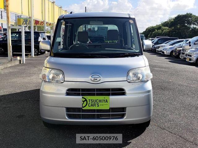 Daihatsu TANTO 2013-07 8355727-8