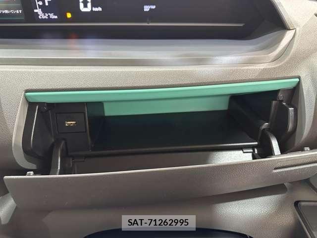 Daihatsu TANTO 2020-01 8355721-20