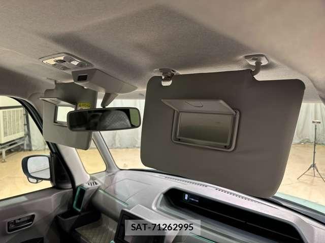 Daihatsu TANTO 2020-01 8355721-23