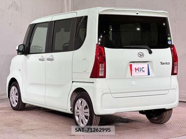 Daihatsu TANTO 2020-01 8355721-6