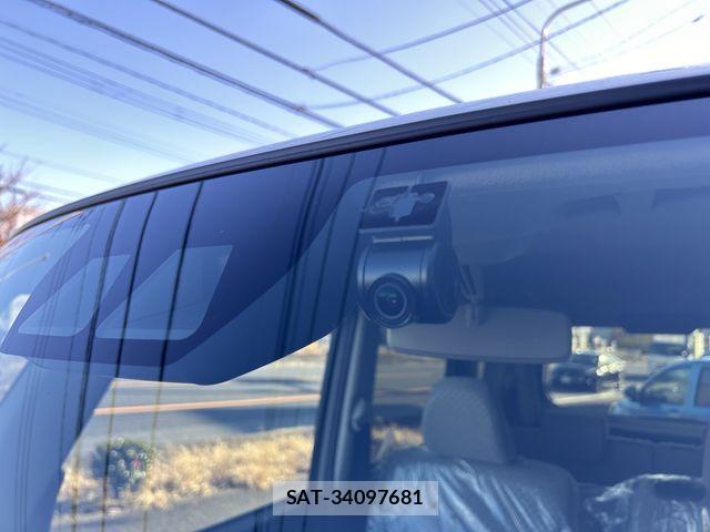 Daihatsu TANTO 2026-05 8355716-23