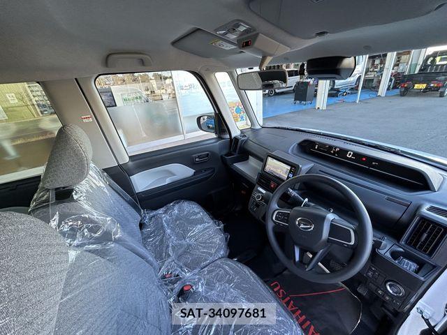 Daihatsu TANTO 2026-05 8355716-7
