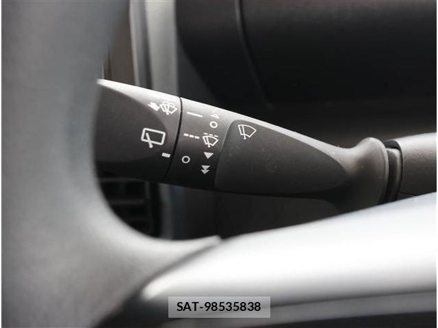 Daihatsu TANTO 2023-01 8355723-24