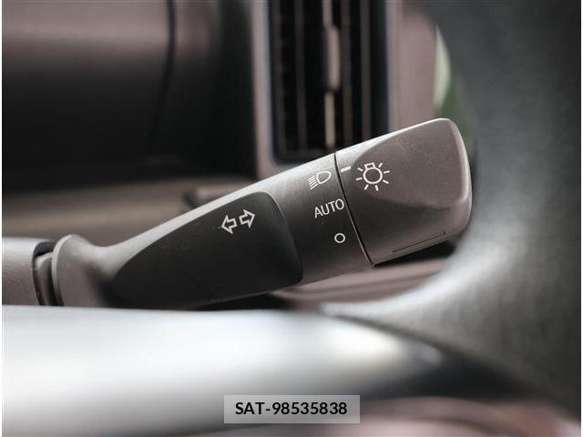 Daihatsu TANTO 2023-01 8355723-25