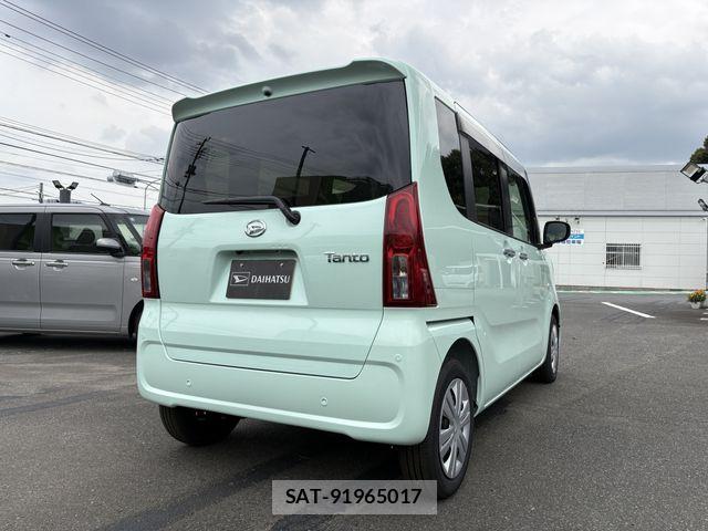 Daihatsu TANTO 2026-03 8355718-3