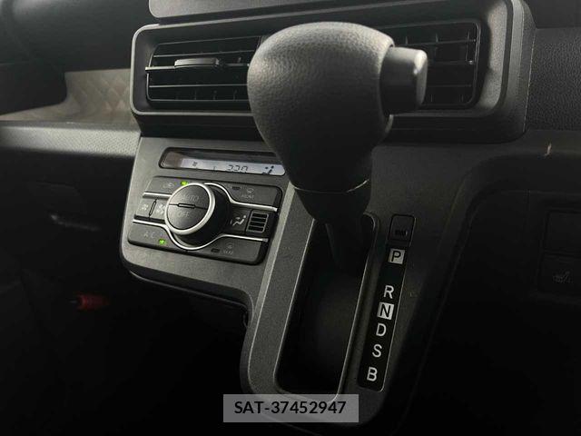 Daihatsu TANTO 2021-09 8369198-12