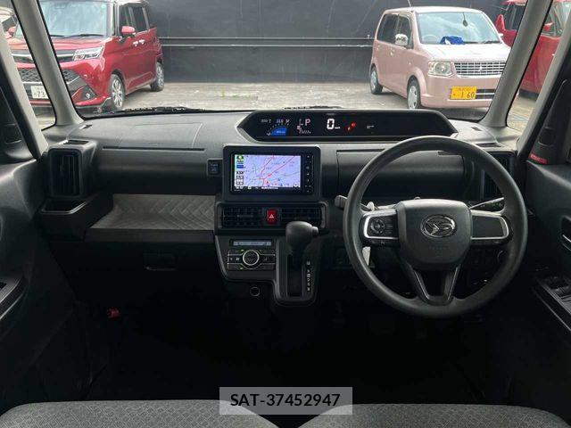 Daihatsu TANTO 2021-09 8369198-2