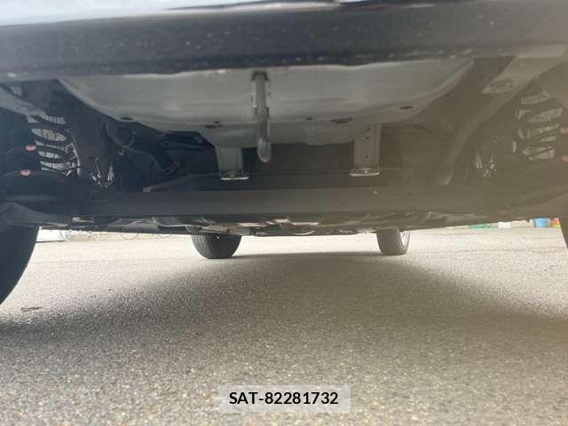 Daihatsu TANTO 2019-02 8369229-18