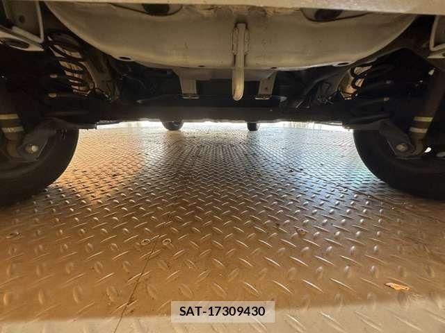Daihatsu TANTO 2019-02 8369212-15