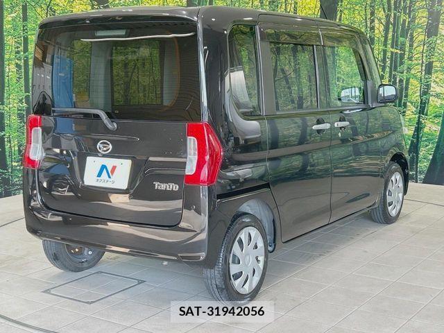 Daihatsu TANTO 2017-11 8369230-16