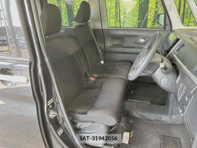 Daihatsu TANTO 2017-11 8369230-7