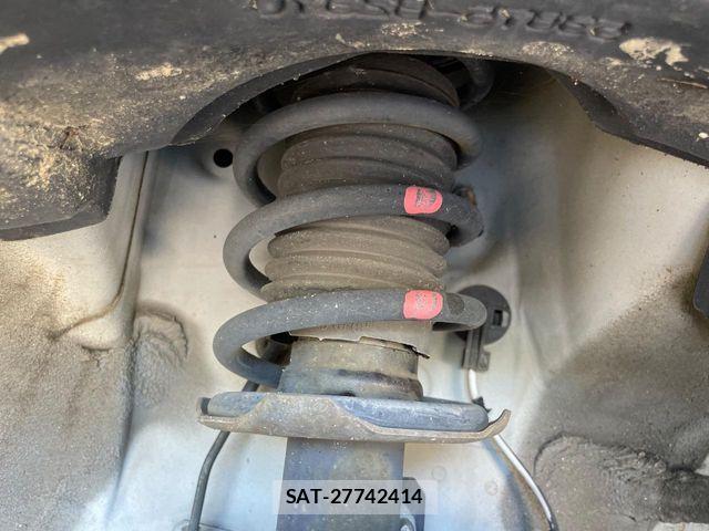 Daihatsu TANTO 2015-08 8369216-19