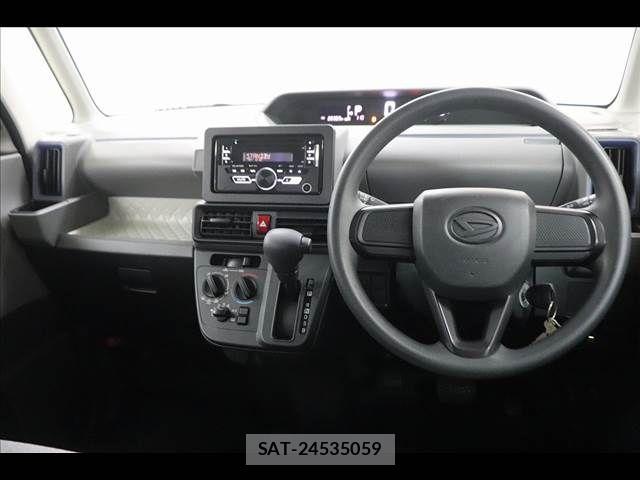 Daihatsu TANTO 2021-03 8369224-28