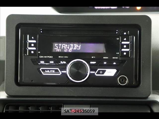 Daihatsu TANTO 2021-03 8369224-4