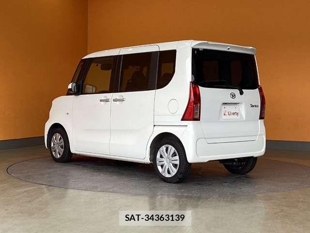 Daihatsu TANTO 2021-12 8369206-6