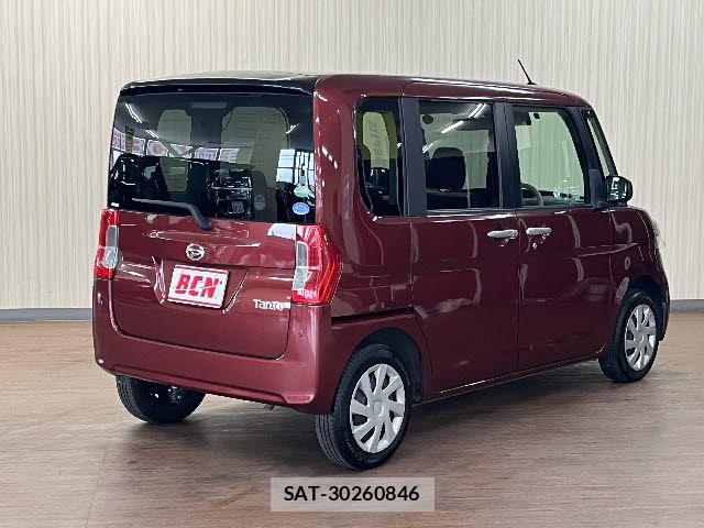 Daihatsu TANTO 2017-01 8369223-2
