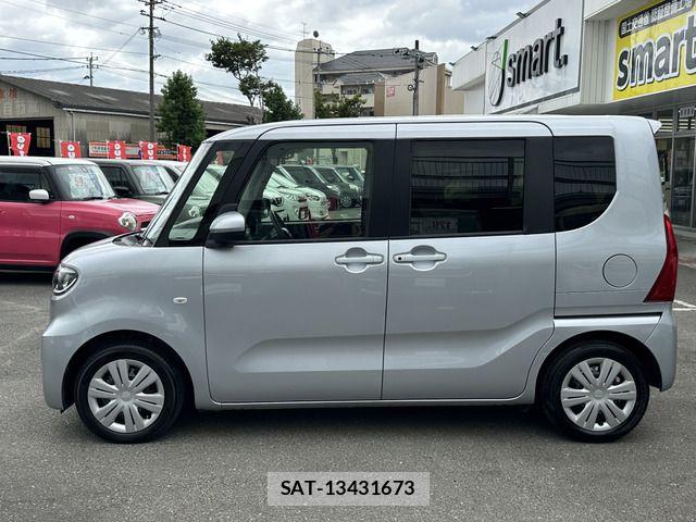 Daihatsu TANTO 2022-07 8369232-4