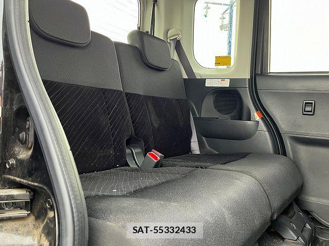 Daihatsu TANTO 2017-11 8369263-9