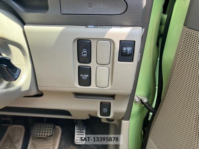 Daihatsu TANTO 2010-11 8369255-16