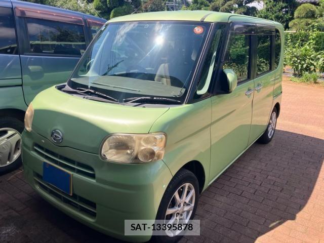Daihatsu TANTO 2010-11 8369255-1