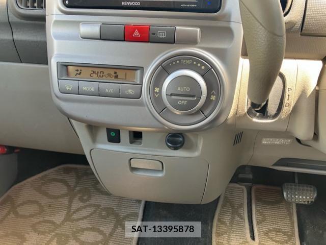 Daihatsu TANTO 2010-11 8369255-22