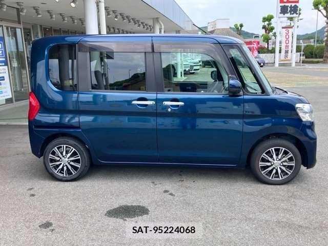 Daihatsu TANTO 2019-04 8369204-12