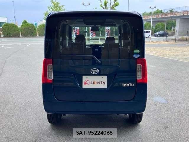 Daihatsu TANTO 2019-04 8369204-14