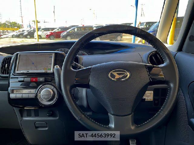 Daihatsu TANTO 2009-01 8369264-1