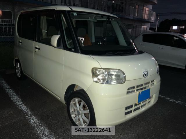 Daihatsu TANTO 2010-12 8369249-0