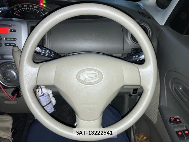 Daihatsu TANTO 2010-12 8369249-16