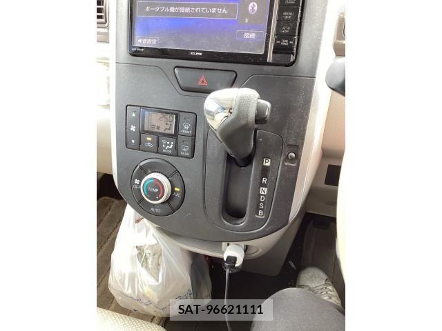 Daihatsu TANTO 2014-01 8369248-9