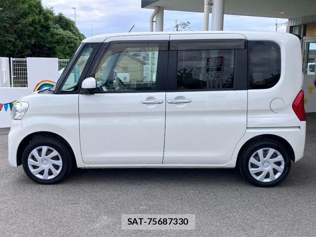 Daihatsu TANTO 2017-11 8369217-11