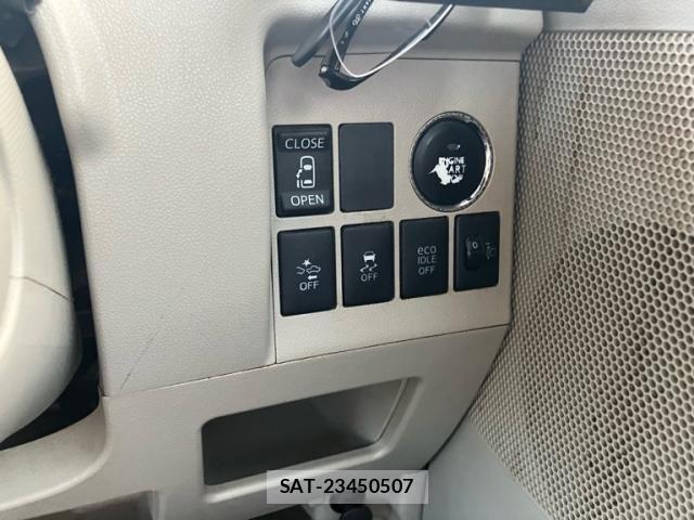 Daihatsu TANTO 2014-10 8369247-11