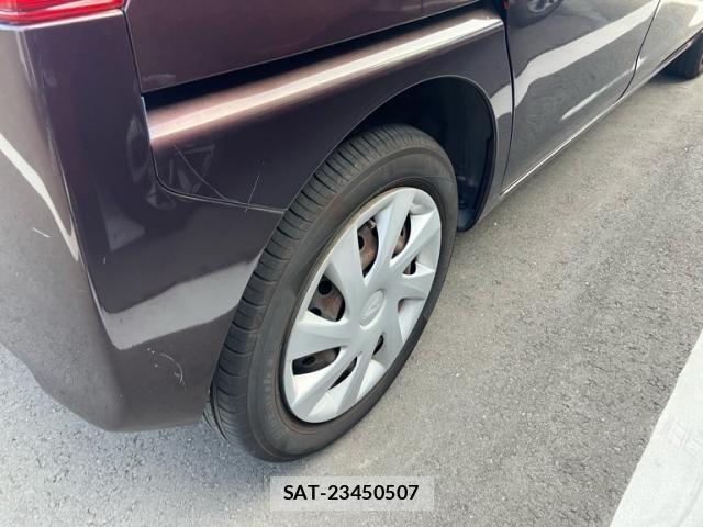 Daihatsu TANTO 2014-10 8369247-16