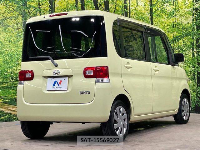 Daihatsu TANTO 2010-10 8369243-16