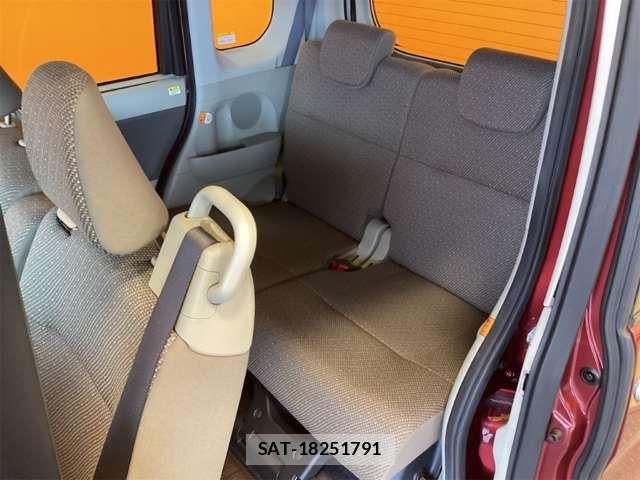 Daihatsu TANTO 2019-03 8369227-19