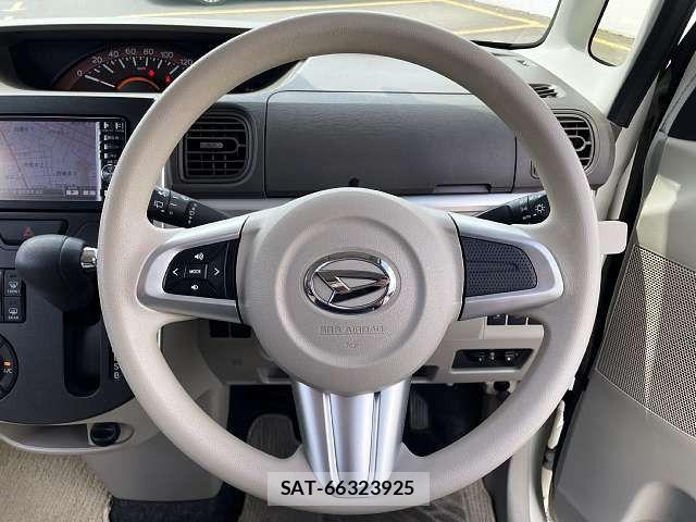 Daihatsu TANTO 2015-10 8369221-4