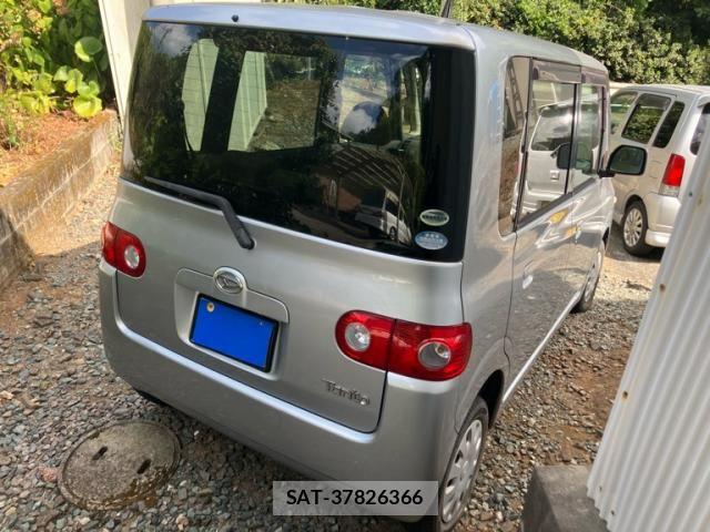 Daihatsu TANTO 2007-09 8369253-3