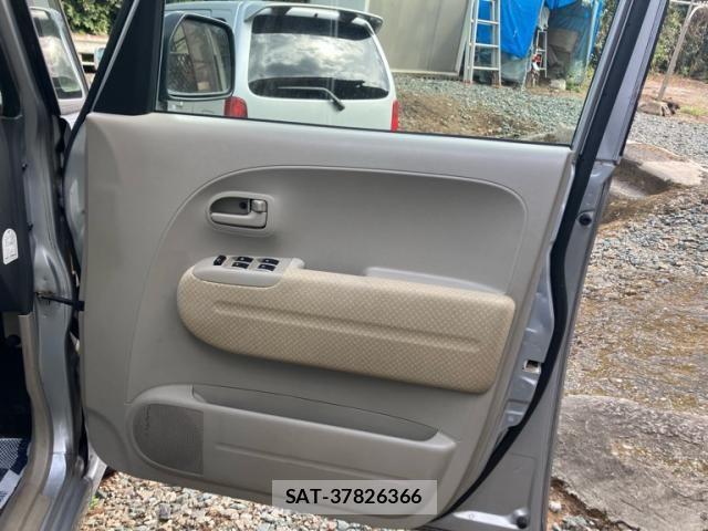 Daihatsu TANTO 2007-09 8369253-8