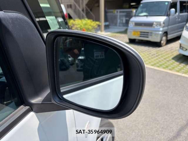 Daihatsu TANTO 2025-04 8369188-13
