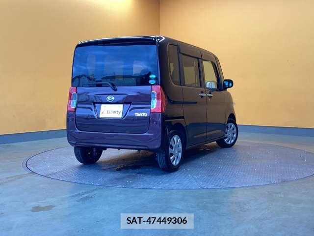 Daihatsu TANTO 2017-12 8369211-9