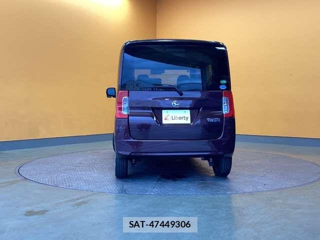 Daihatsu TANTO 2017-12 8369211-8