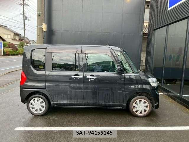 Daihatsu TANTO 2018-05 8369200-8