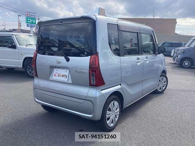 Daihatsu TANTO 2022-01 8369201-9