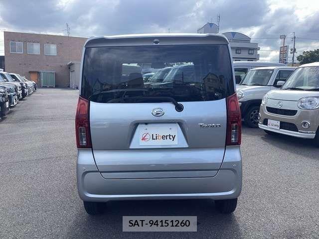 Daihatsu TANTO 2022-01 8369201-10