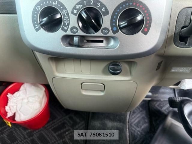 Daihatsu TANTO 2010-05 8369254-18